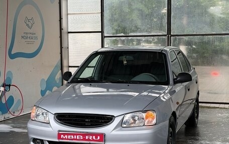 Hyundai Accent II, 2004 год, 310 000 рублей, 1 фотография
