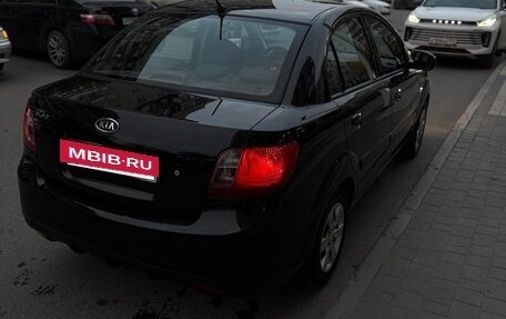 KIA Rio II, 2011 год, 600 000 рублей, 8 фотография