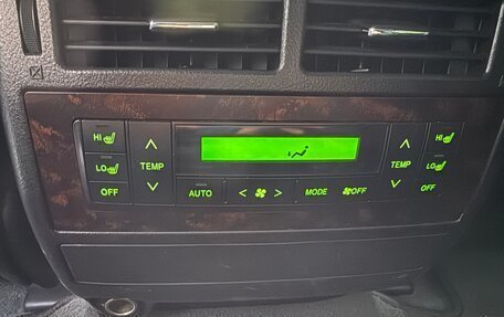 Toyota Land Cruiser 200, 2012 год, 3 950 000 рублей, 29 фотография