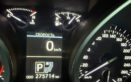 Toyota Land Cruiser 200, 2012 год, 3 950 000 рублей, 34 фотография