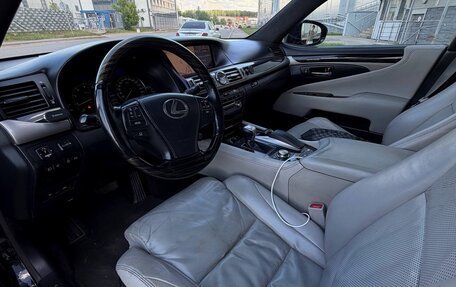 Lexus LS IV, 2013 год, 2 100 000 рублей, 3 фотография