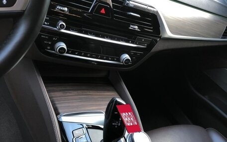 BMW 5 серия, 2018 год, 4 450 000 рублей, 7 фотография