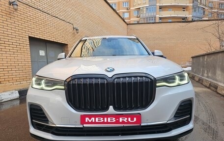 BMW X7, 2021 год, 7 100 000 рублей, 3 фотография