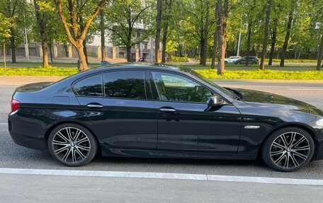 BMW 5 серия, 2011 год, 1 700 000 рублей, 2 фотография