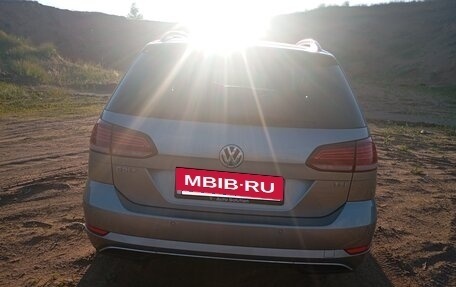 Volkswagen Golf VII, 2017 год, 1 550 000 рублей, 5 фотография