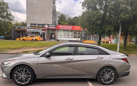 Hyundai Elantra, 2021 год, 2 200 000 рублей, 4 фотография