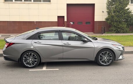 Hyundai Elantra, 2021 год, 2 200 000 рублей, 5 фотография