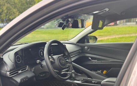 Hyundai Elantra, 2021 год, 2 200 000 рублей, 9 фотография