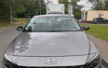 Hyundai Elantra, 2021 год, 2 200 000 рублей, 3 фотография