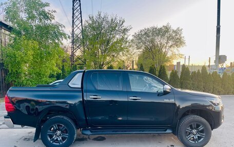 Toyota Hilux VIII, 2021 год, 3 450 000 рублей, 3 фотография