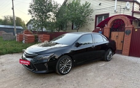 Toyota Camry, 2016 год, 2 200 000 рублей, 2 фотография