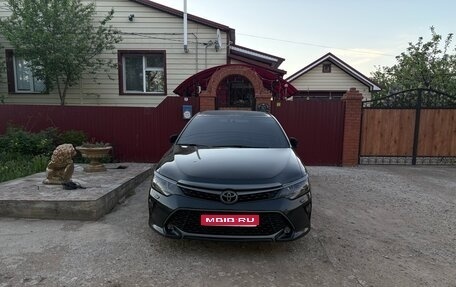 Toyota Camry, 2016 год, 2 200 000 рублей, 1 фотография