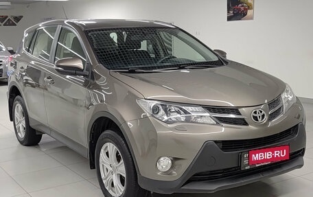 Toyota RAV4, 2014 год, 1 948 000 рублей, 7 фотография
