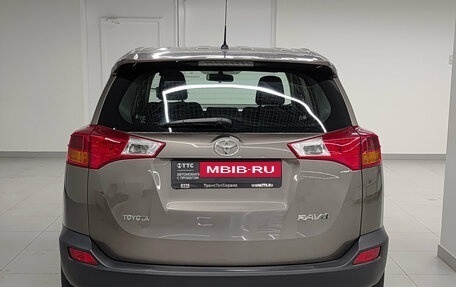 Toyota RAV4, 2014 год, 1 948 000 рублей, 10 фотография