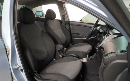 Hyundai Solaris II рестайлинг, 2012 год, 1 009 000 рублей, 8 фотография