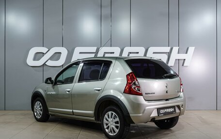 Renault Sandero I, 2013 год, 599 000 рублей, 2 фотография