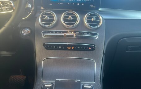 Mercedes-Benz GLC, 2019 год, 4 000 000 рублей, 17 фотография