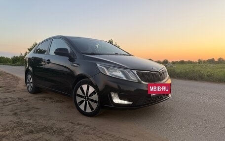 KIA Rio III рестайлинг, 2014 год, 900 000 рублей, 13 фотография