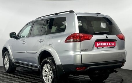 Mitsubishi Pajero Sport II рестайлинг, 2014 год, 2 250 000 рублей, 9 фотография