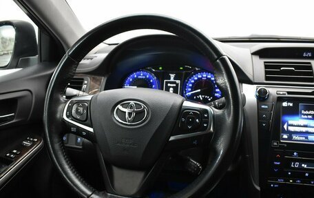 Toyota Camry, 2017 год, 2 050 000 рублей, 12 фотография