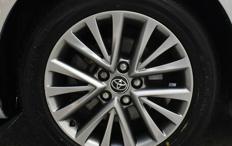 Toyota Camry, 2017 год, 2 050 000 рублей, 18 фотография