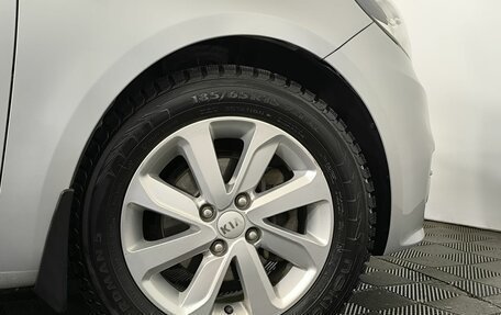 KIA Rio III рестайлинг, 2015 год, 990 000 рублей, 18 фотография