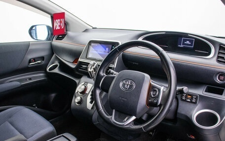 Toyota Sienta II, 2017 год, 1 460 000 рублей, 10 фотография
