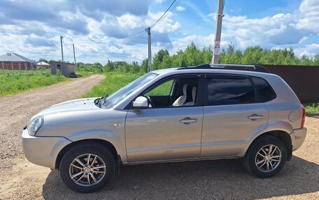 Hyundai Tucson III, 2008 год, 665 000 рублей, 4 фотография
