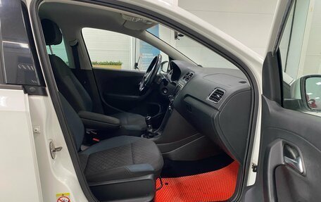 Volkswagen Polo VI (EU Market), 2019 год, 1 100 000 рублей, 17 фотография