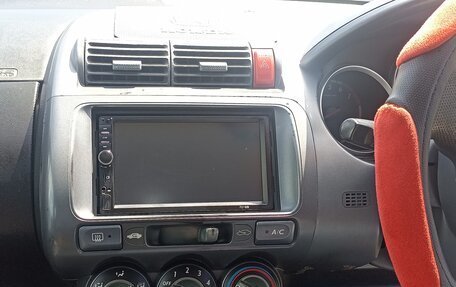 Honda Fit III, 2002 год, 260 000 рублей, 15 фотография