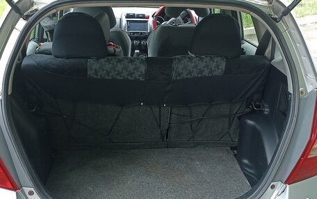 Honda Fit III, 2002 год, 260 000 рублей, 14 фотография