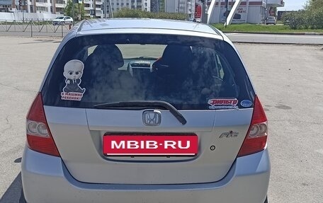 Honda Fit III, 2002 год, 260 000 рублей, 6 фотография