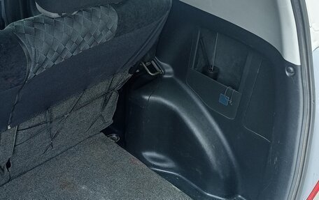 Honda Fit III, 2002 год, 260 000 рублей, 18 фотография