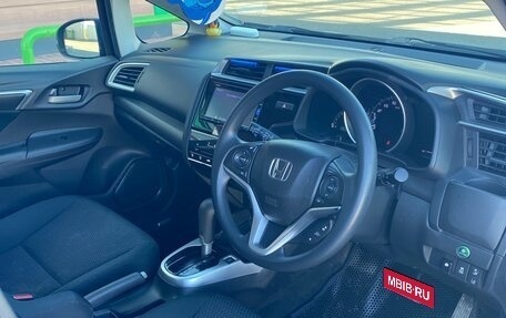 Honda Fit III, 2018 год, 1 250 000 рублей, 11 фотография