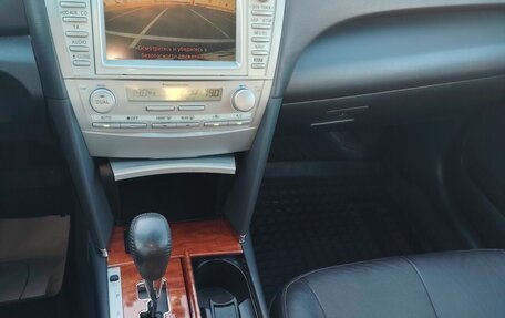 Toyota Camry, 2011 год, 1 320 000 рублей, 4 фотография