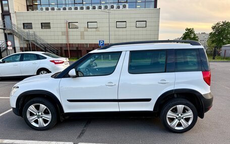 Skoda Yeti I рестайлинг, 2013 год, 1 055 000 рублей, 2 фотография