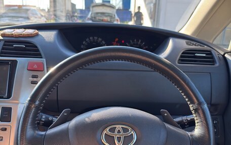 Toyota Ractis I, 2006 год, 850 000 рублей, 8 фотография