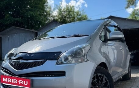 Toyota Ractis I, 2006 год, 850 000 рублей, 15 фотография