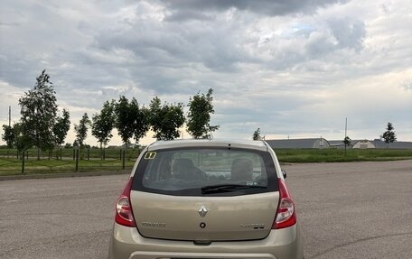 Renault Sandero I, 2011 год, 720 000 рублей, 4 фотография