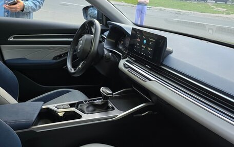 Geely Emgrand, 2023 год, 1 680 000 рублей, 7 фотография