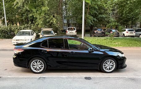 Toyota Camry, 2019 год, 3 100 000 рублей, 7 фотография