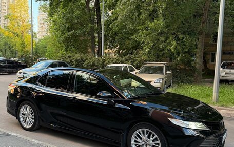 Toyota Camry, 2019 год, 3 100 000 рублей, 6 фотография