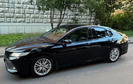 Toyota Camry, 2019 год, 3 100 000 рублей, 17 фотография