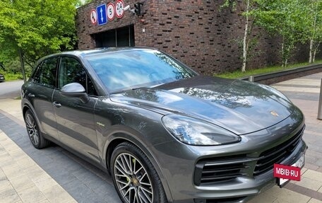 Porsche Cayenne III, 2022 год, 6 050 000 рублей, 6 фотография