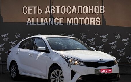 KIA Rio IV, 2021 год, 1 210 000 рублей, 1 фотография