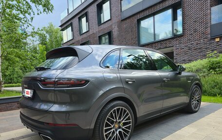 Porsche Cayenne III, 2022 год, 6 050 000 рублей, 14 фотография