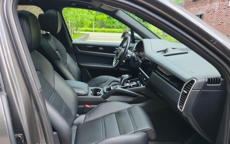Porsche Cayenne III, 2022 год, 6 050 000 рублей, 25 фотография