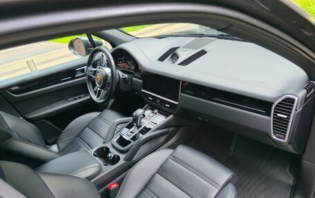 Porsche Cayenne III, 2022 год, 6 050 000 рублей, 26 фотография