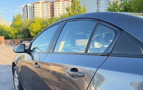 Chevrolet Cruze II, 2010 год, 430 000 рублей, 7 фотография