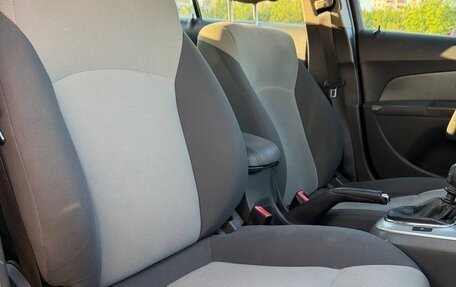 Chevrolet Cruze II, 2010 год, 430 000 рублей, 14 фотография